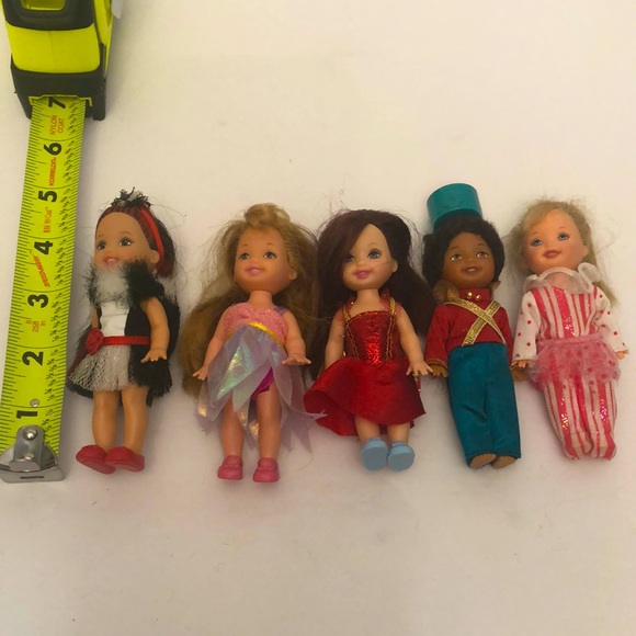 Vintage Mattel Barbie Dolls Figures mini 5 - Picture 1 of 2